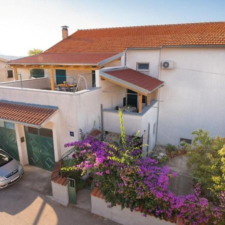 Apartments Anita Summer Водице Экстерьер фото
