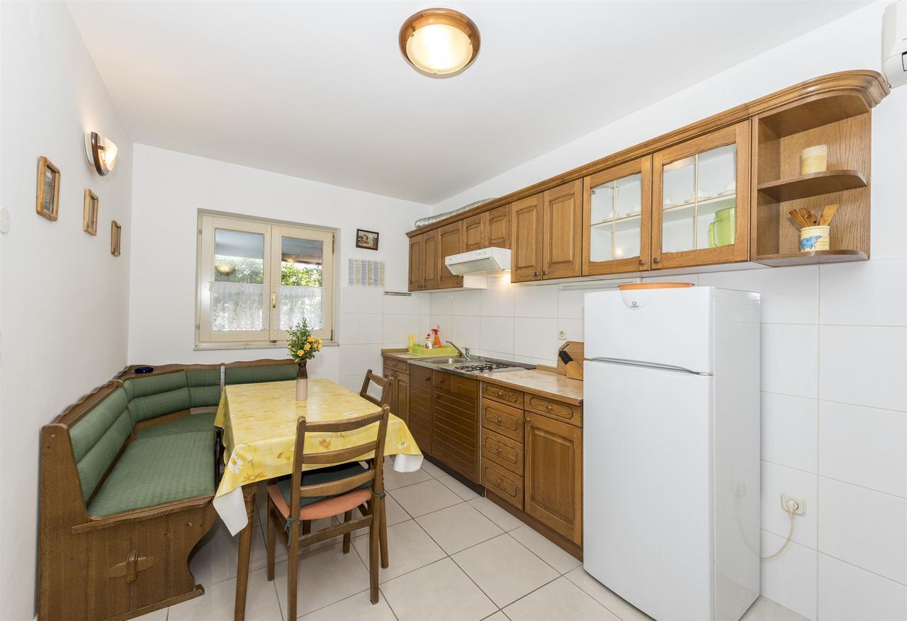 Apartments Anita Summer Водице Экстерьер фото