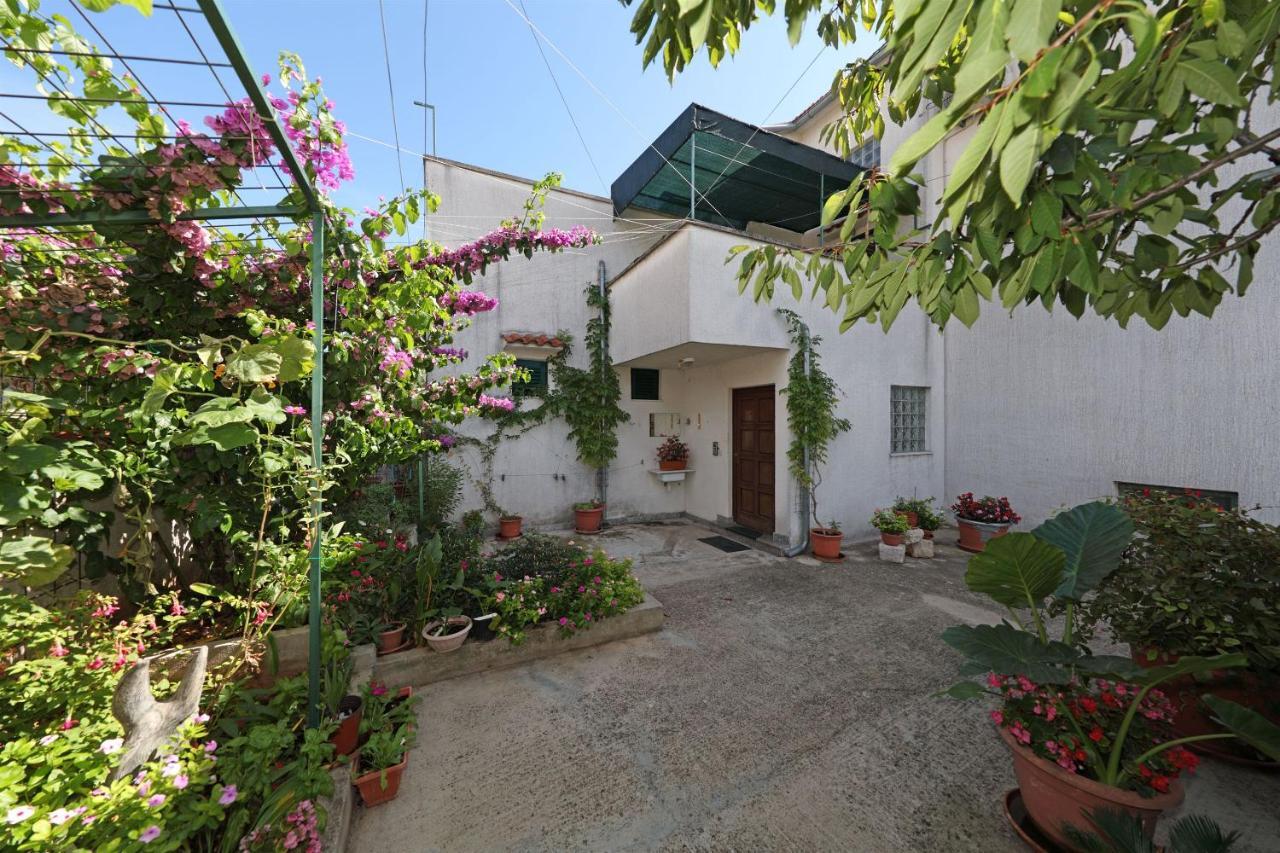Apartments Anita Summer Водице Экстерьер фото